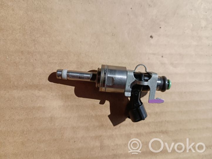 Subaru Forester SK Injecteur de carburant 16611AB030