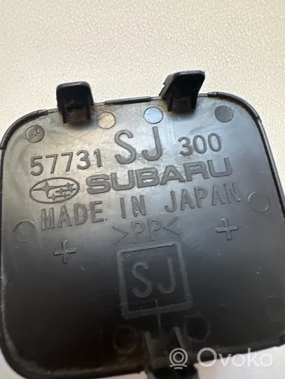 Subaru Forester SK Takapuskurin hinaussilmukan suojakansi 57731SJ300