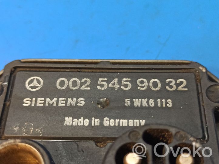 Mercedes-Benz W123 Combustion module de contrôle 0025459032