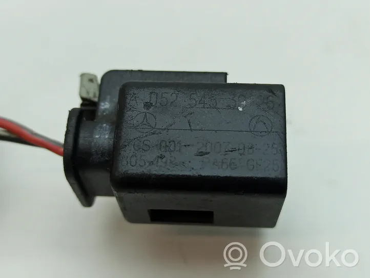 Mercedes-Benz E W211 Regolatore di pressione del carburante A6110780449