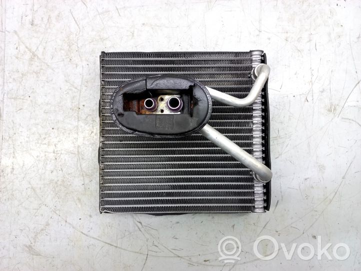 Volkswagen Jetta VI Heater blower radiator 