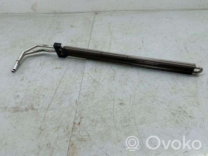 Volkswagen Touareg II Radiatore dell’olio del cambio 7P0422885B