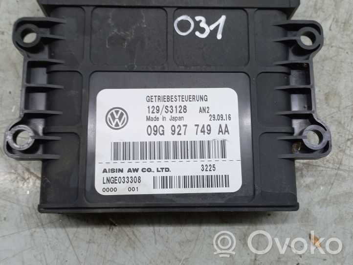 Volkswagen Jetta VI Pavarų dėžės valdymo blokas 09G927749AA