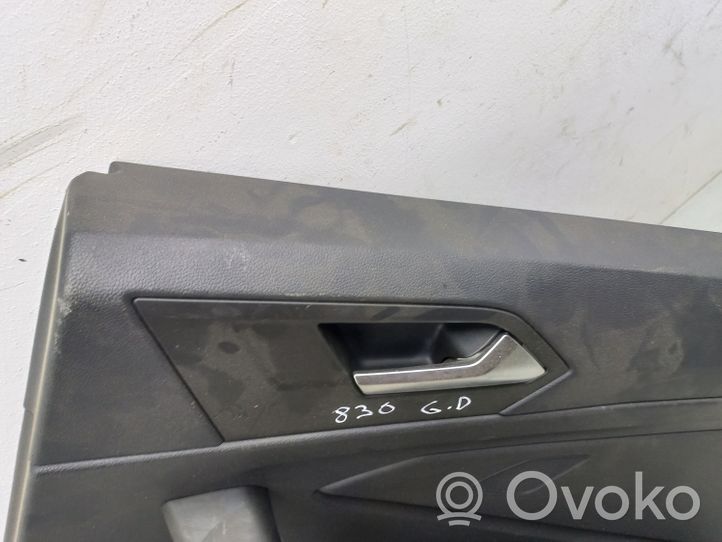 Volkswagen Jetta USA Rivestimento del pannello della portiera anteriore 17B868073