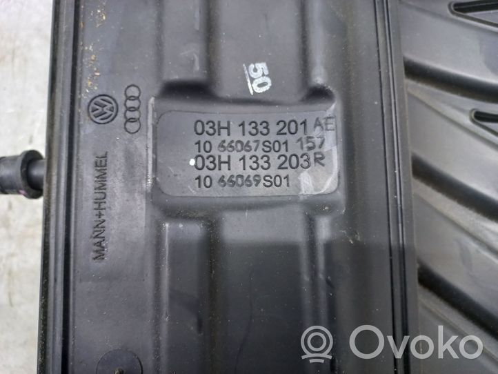 Volkswagen Touareg II Kolektorius įsiurbimo 03H133201AE