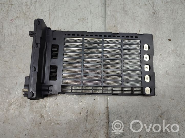 Volkswagen Touareg II Radiateur électrique de chauffage auxiliaire 7P0963235