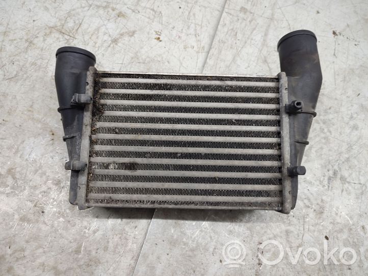 Audi A4 S4 B5 8D Chłodnica powietrza doładowującego / Intercooler 058145805A