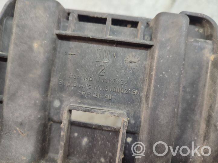 Opel Meriva A Boîte de batterie 13167332