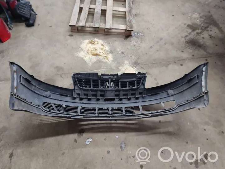 Volkswagen PASSAT B5 Front bumper 