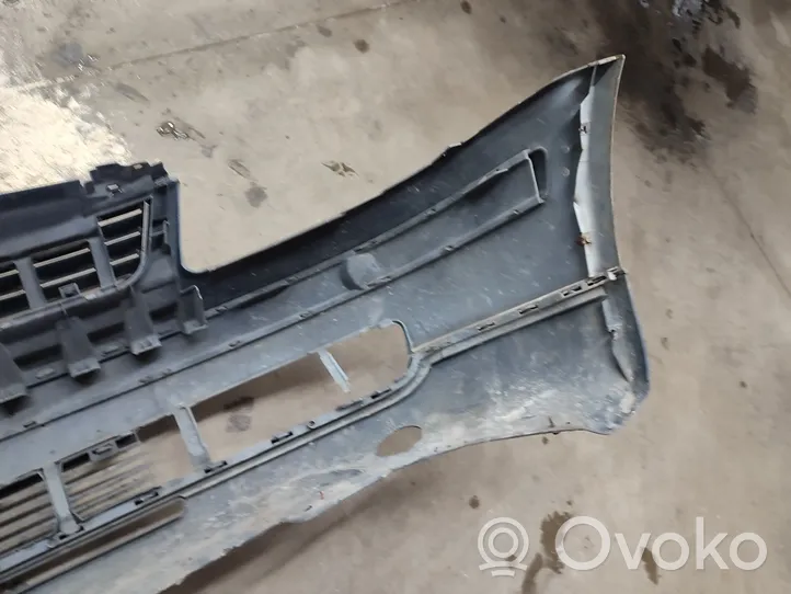 Volkswagen PASSAT B5 Front bumper 