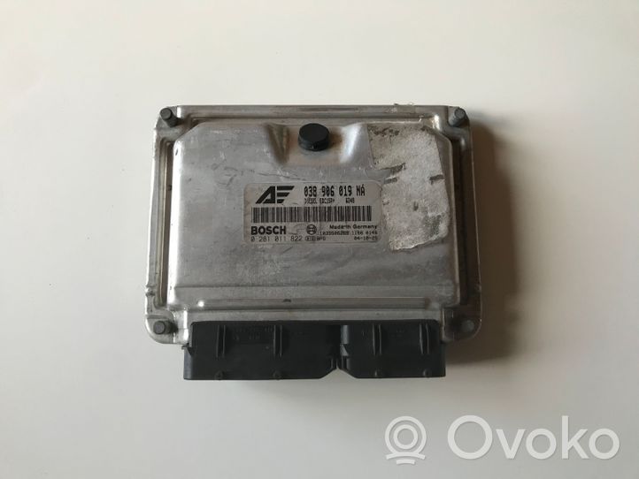 Volkswagen Sharan Calculateur moteur ECU 038906019NA