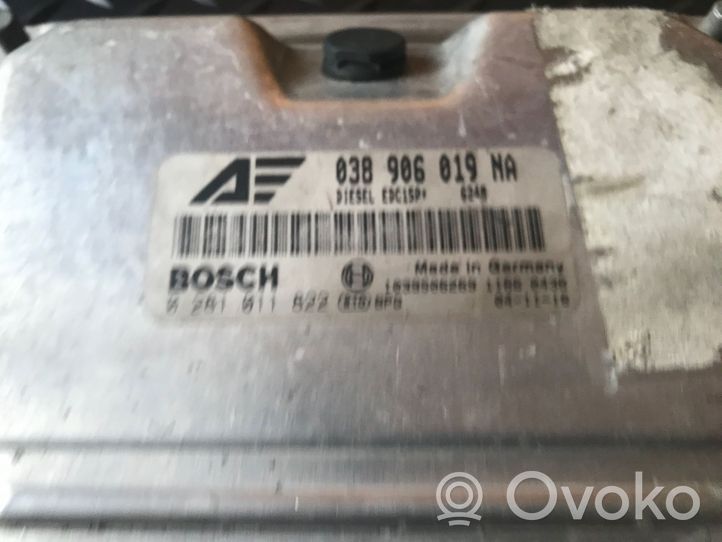 Volkswagen Sharan Calculateur moteur ECU 038906019NA