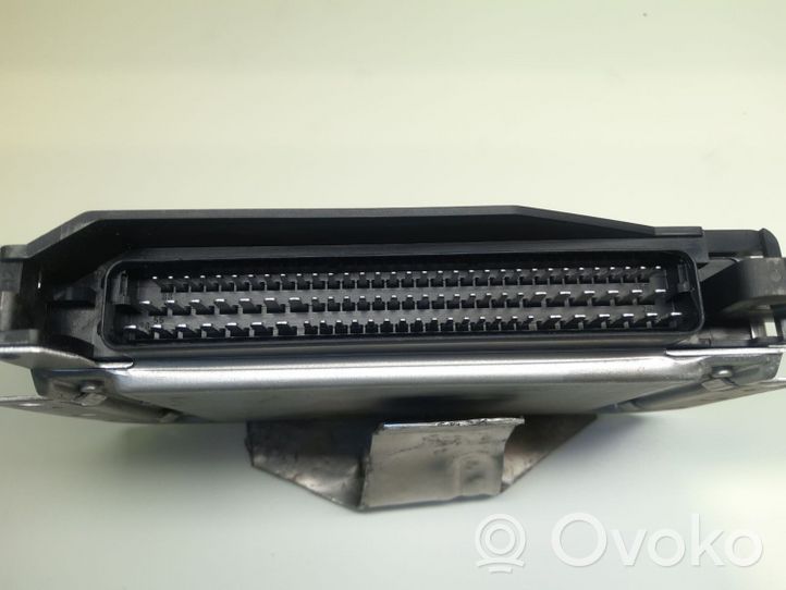 Audi A4 S4 B6 8E 8H Vaihdelaatikon ohjainlaite/moduuli 8E0927156L