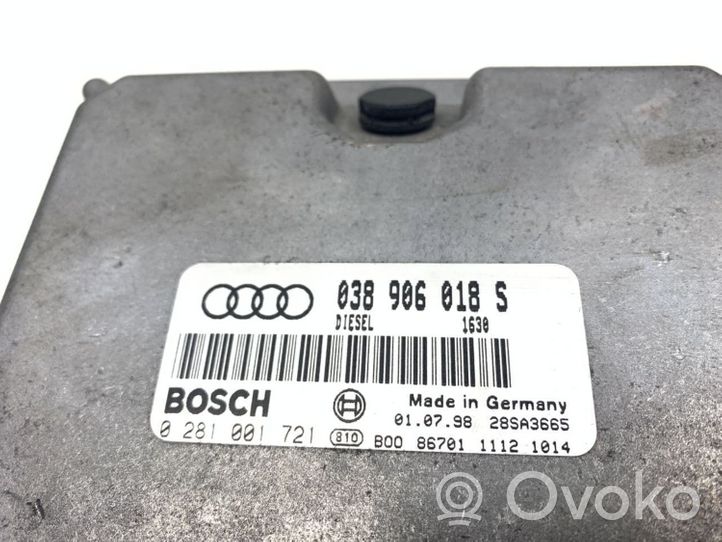 Audi A4 S4 B5 8D Sterownik / Moduł ECU 038906018S