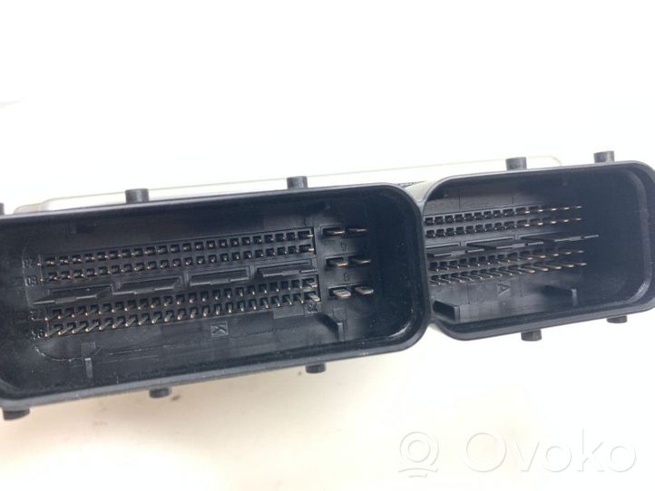 Volkswagen Golf VI Sterownik / Moduł ECU 03C906016