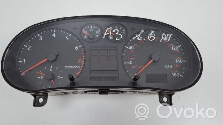 Audi A3 S3 8L Tachimetro (quadro strumenti) 8L0919910E