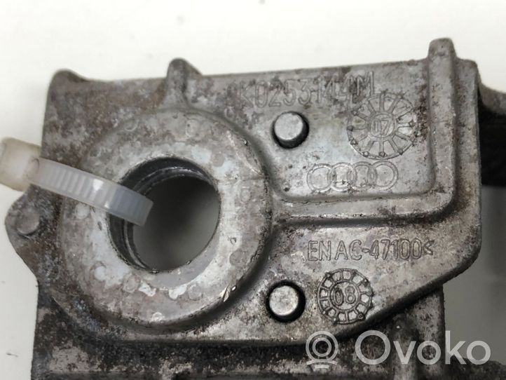 Audi A4 S4 B8 8K Support / crochet de silencieux d'échappement 8K0253144M