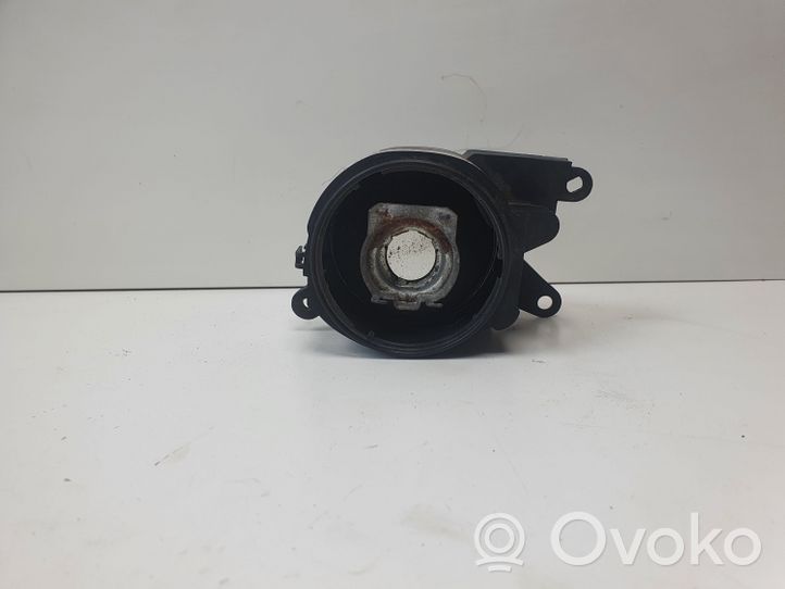 Audi A4 S4 B5 8D Światło przeciwmgłowe przednie 8D0941700B