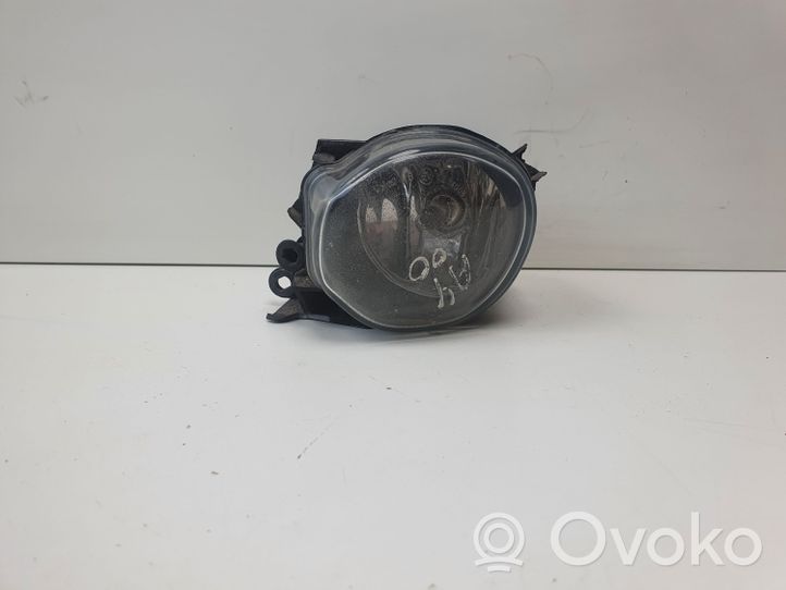 Audi A4 S4 B5 8D Światło przeciwmgłowe przednie 8D0941699B