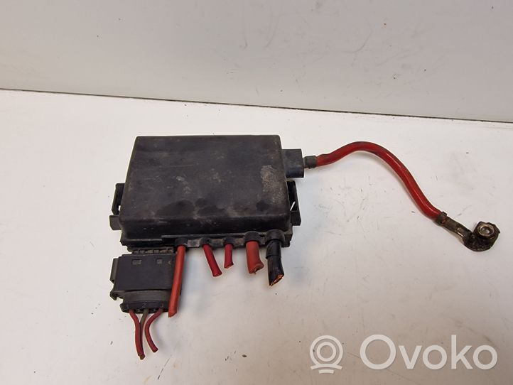 Volkswagen New Beetle Module de fusibles 1J0937550AB