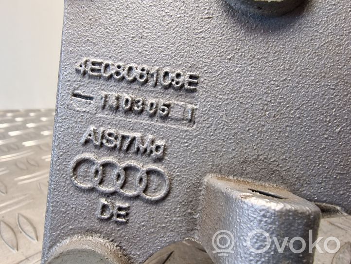 Audi A8 S8 D3 4E Staffa del pannello di supporto del radiatore 4E0806109E