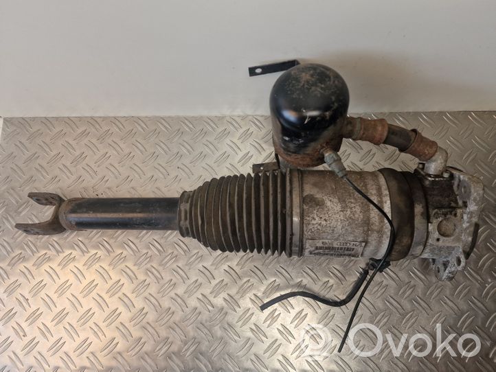 Audi A8 S8 D3 4E Amortisseur arrière à suspension pneumatique 4E0616001G