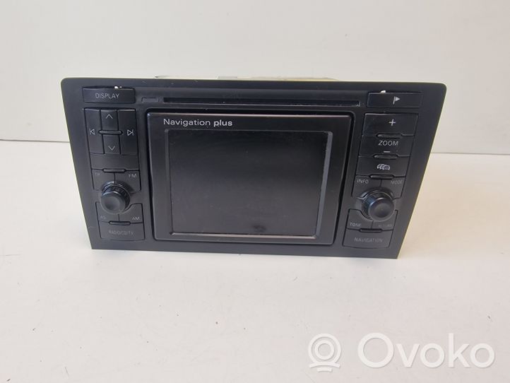 Audi A8 S8 D2 4D Panel / Radioodtwarzacz CD/DVD/GPS 4D0035192N