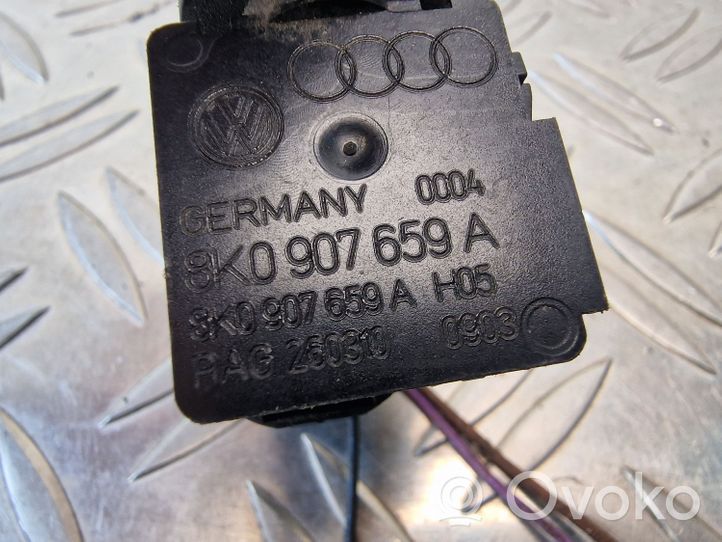 Volkswagen Touareg II Luftgütesensor 8K0907659A