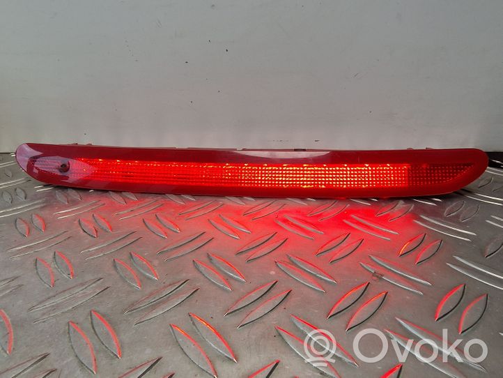 Volkswagen Golf VII Luce d’arresto centrale/supplementare 5K0945087C