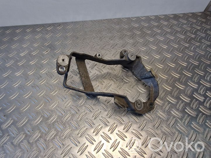 Audi A8 S8 D3 4E Supporto del compressore ad aria dello pneumatico 4E0616869D