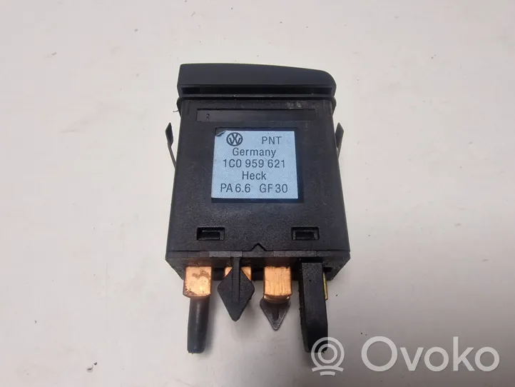 Volkswagen New Beetle Windscreen/window heater switch 1C0959621