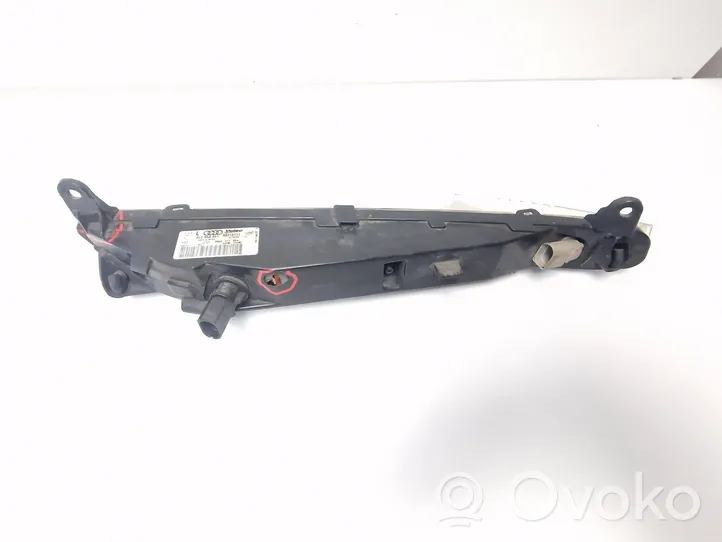 Audi Q7 4L Indicatore di direzione anteriore 4L0953041