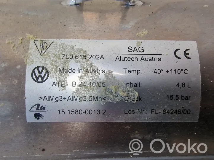 Audi Q7 4L Serbatoio per sospensioni pneumatiche 7L0616202A