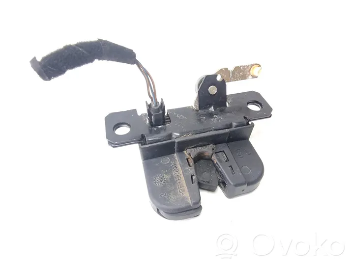 Volkswagen PASSAT B5.5 Tailgate/trunk/boot lock/catch/latch 3B9827505E