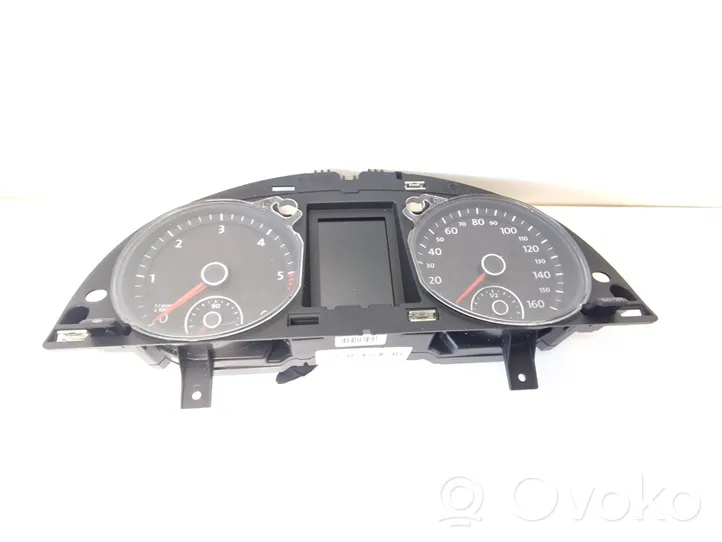 Volkswagen PASSAT B7 Geschwindigkeitsmesser Cockpit 3AA920970A