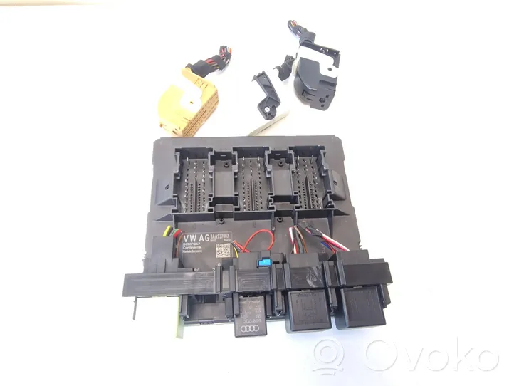 Volkswagen PASSAT B7 Module confort 3AA937087