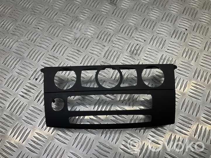 BMW 5 E60 E61 Console centrale, commande chauffage/clim 6976362