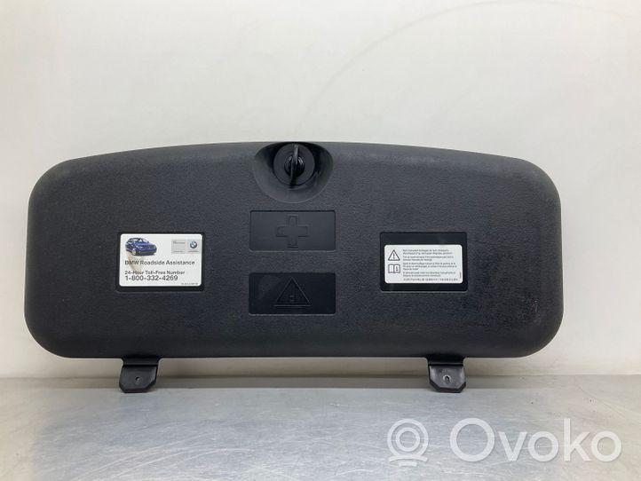 BMW 5 E60 E61 Cassetta degli attrezzi 6761420