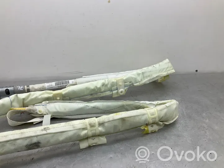 BMW 5 E60 E61 Stogo oro pagalvė (užuolaida) 84914734102P