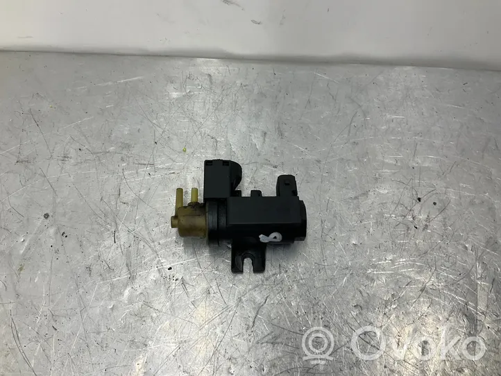 BMW 5 F10 F11 Solenoidinis vožtuvas 7626350