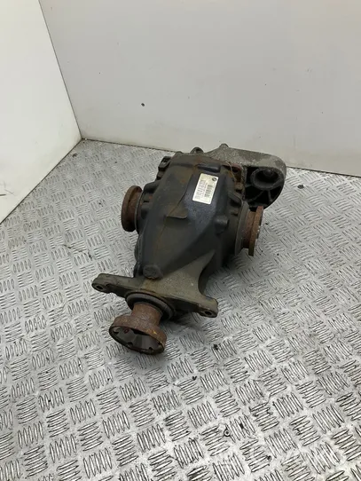 BMW 5 E60 E61 Mechanizm różnicowy tylny / Dyferencjał 7560882