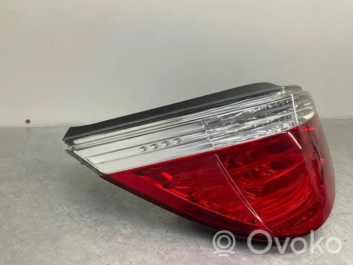 BMW 5 E60 E61 Lampy tylne / Komplet 7361882