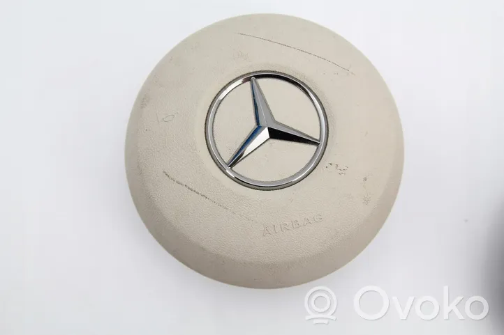 Mercedes-Benz C W205 Airbag tableau de bord 3095574