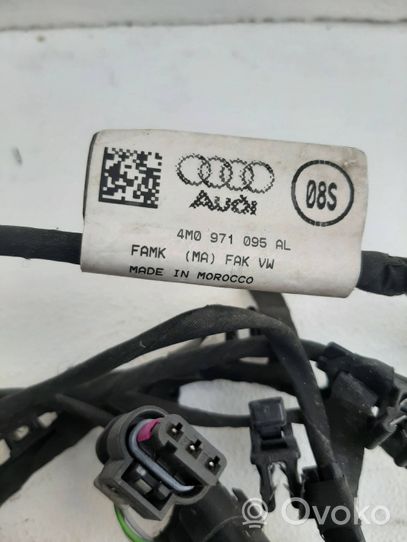 Audi A7 S7 4G Parkavimo (PDC) daviklių instaliacija 4M0971095AL