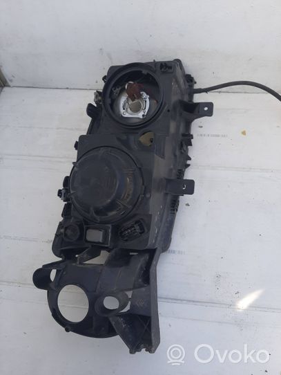 Volvo S80 Lampa przednia 9484241