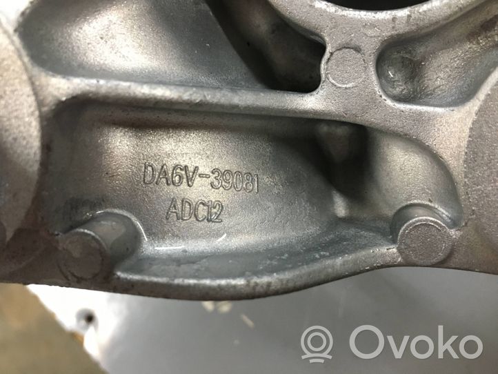 Mazda 2 Łapa / Mocowanie skrzyni biegów DA6V-39081