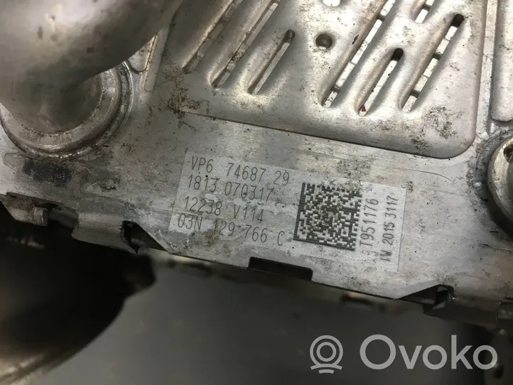 Volkswagen PASSAT B8 Kolektor ssący 03N129766C