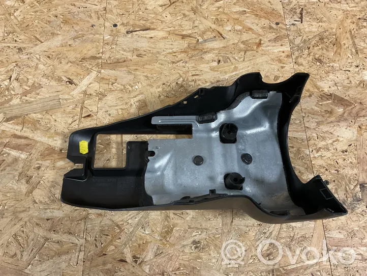 Volvo V50 Rivestimento del piantone del volante 30680133