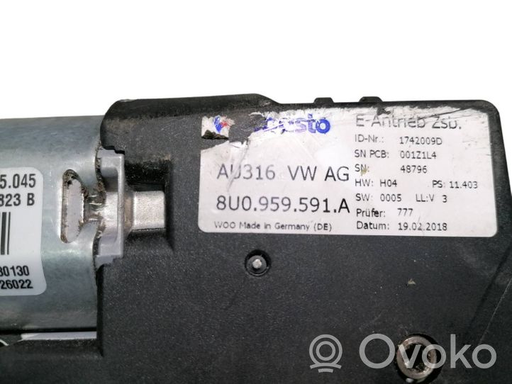 Audi Q3 8U Motore/attuatore 8U0959591A