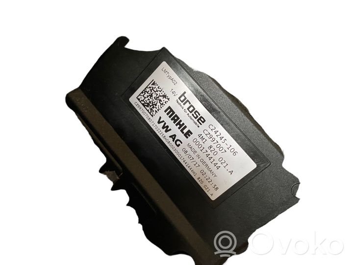 Audi A4 S4 B9 Nagrzewnica / Komplet 8W1820005AF